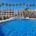 Будинок відпочинку Duplex Parque Santiago 2 Close To Pool, Sea + Beach, Central, Wifi, Heated Pool *