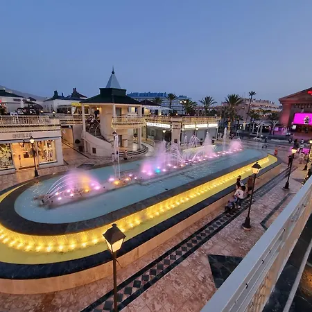 펜션 Duplex Parque Santiago 2 Close To Pool, Sea + Beach, Central, Wifi, Heated Pool 플라야데라스아메리카스